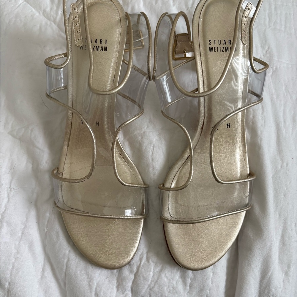 Stuart Weitzman size 10N lucite and gold heels